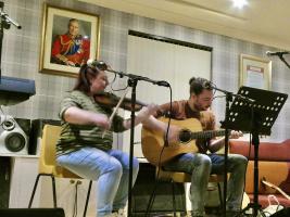 Finding Kemback ....the headline act at the Folk Night